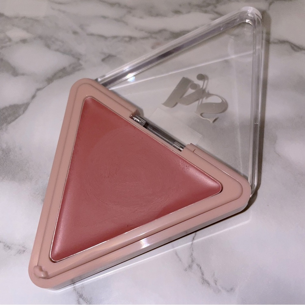 LYS Beauty Higher Standard Satin Matte Cream Blush in Confident